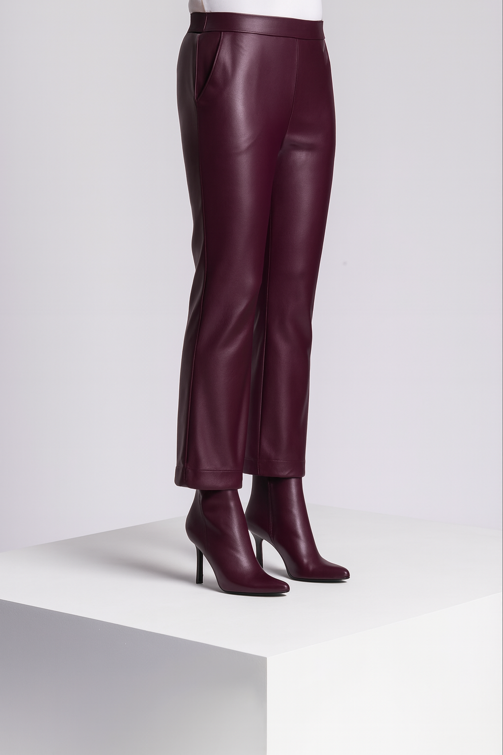 Pantalone in Ecopelle - immagine 5