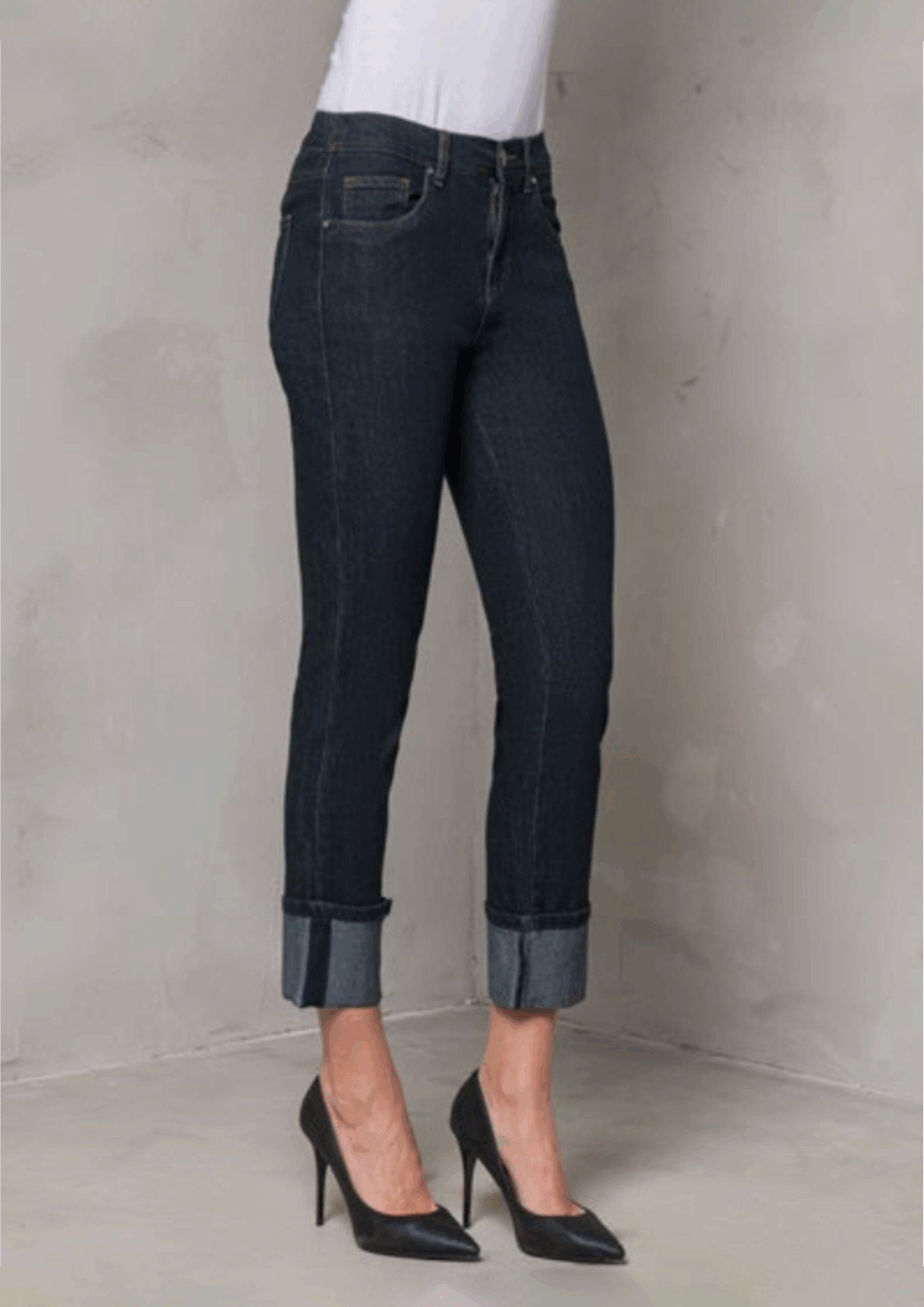 Jeans con risvolto blu - immagine 2